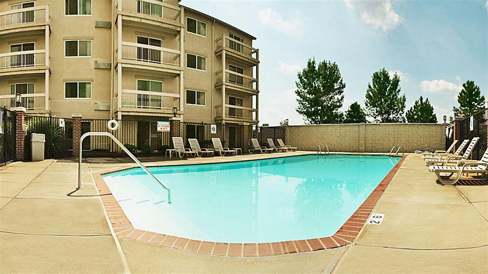 Days Inn By Wyndham St. Louis/Westport Mo Maryland Heights Kültér fotó