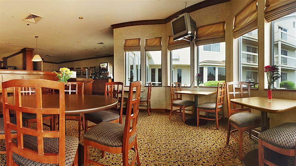 Days Inn By Wyndham St. Louis/Westport Mo Maryland Heights Kültér fotó