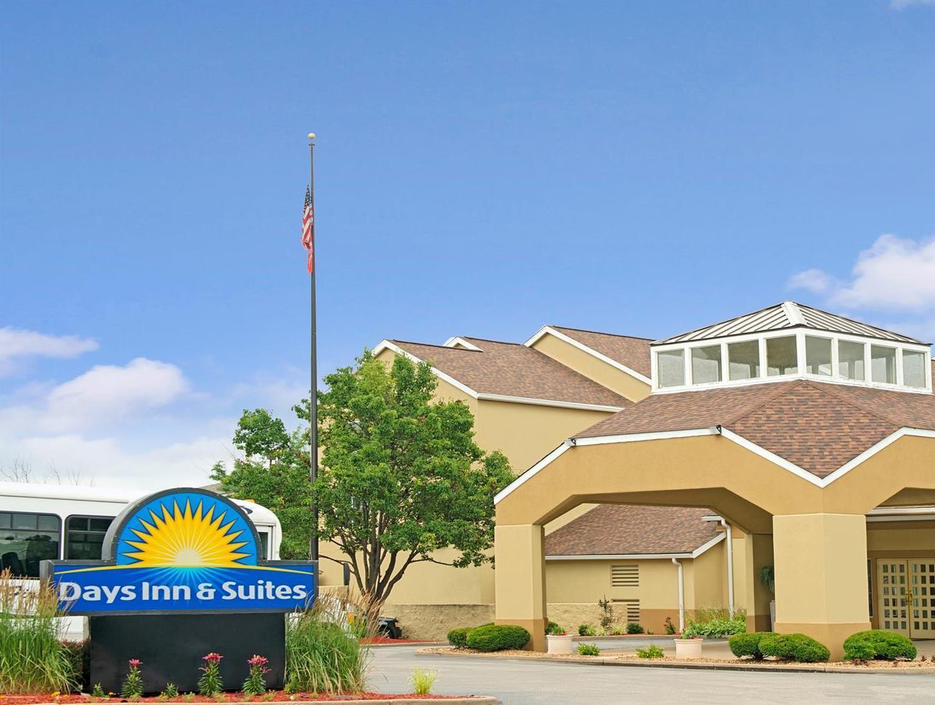 Days Inn By Wyndham St. Louis/Westport Mo Maryland Heights Kültér fotó
