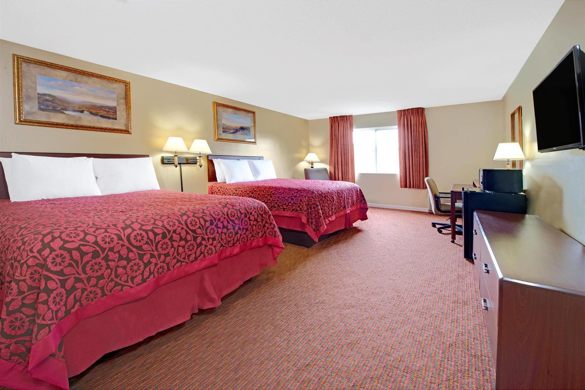 Days Inn By Wyndham St. Louis/Westport Mo Maryland Heights Kültér fotó